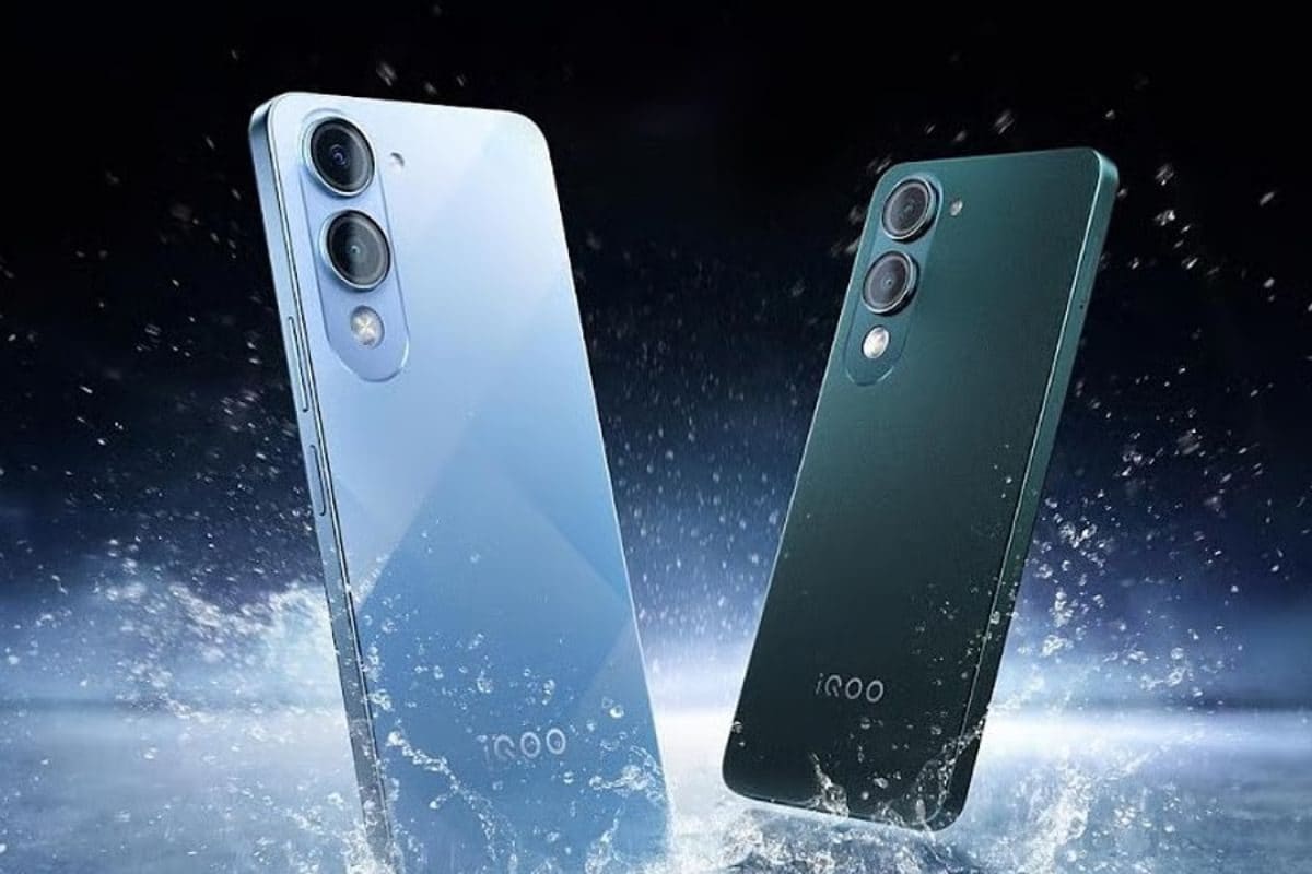 iQOO Z10R மிரட்டல் என்ட்ரி, கர்வ்ட் டிஸ்ப்ளேவுடன் ஒரு தரமான சம்பவம்